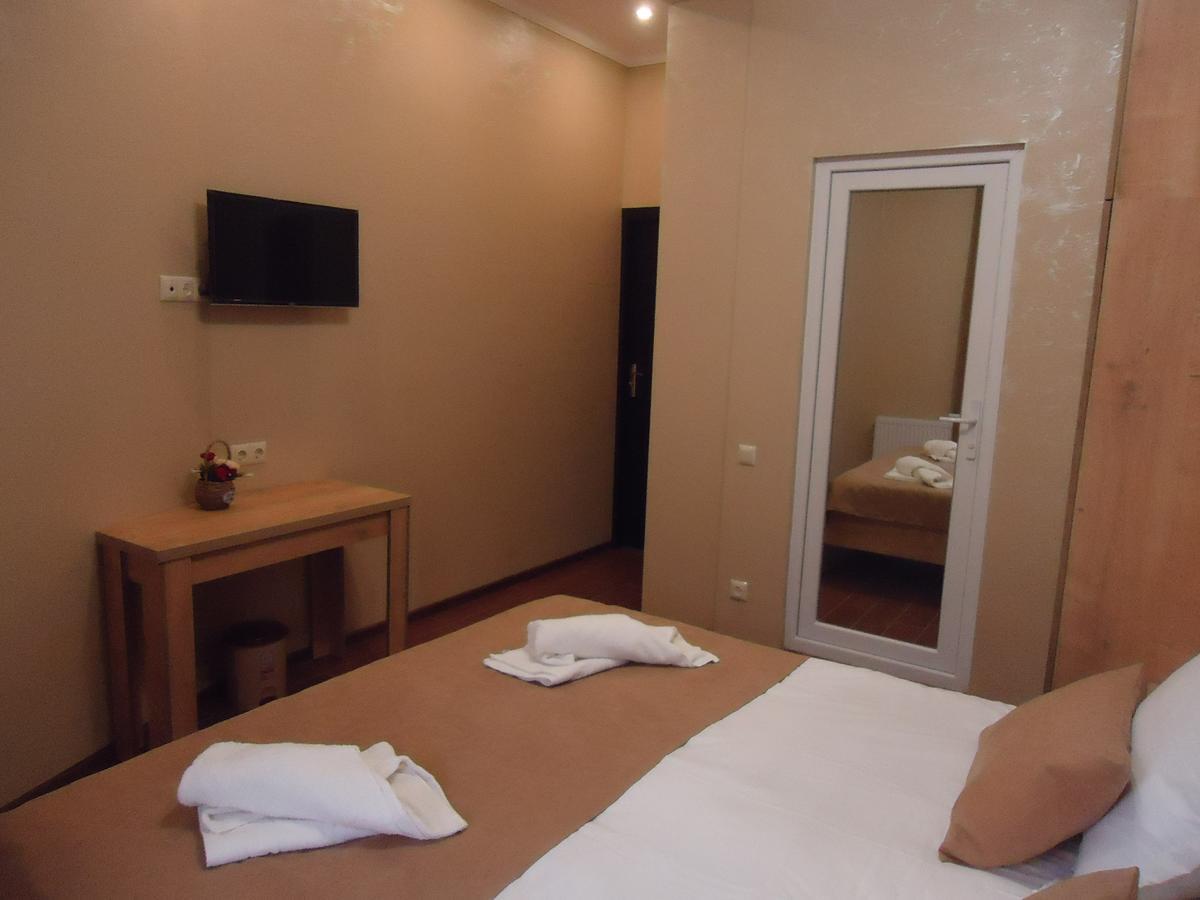La'Rooms クタイシ エクステリア 写真